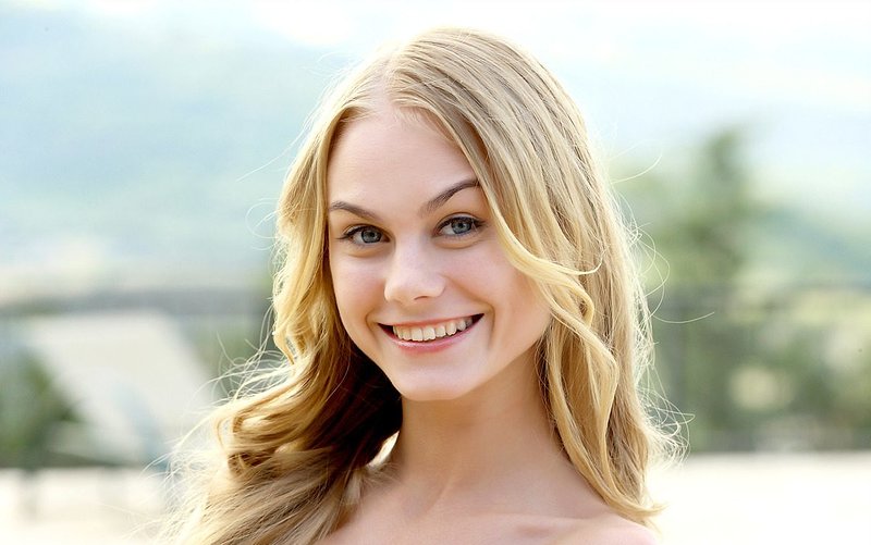 Алиночка, 23 года, 2 размер груди